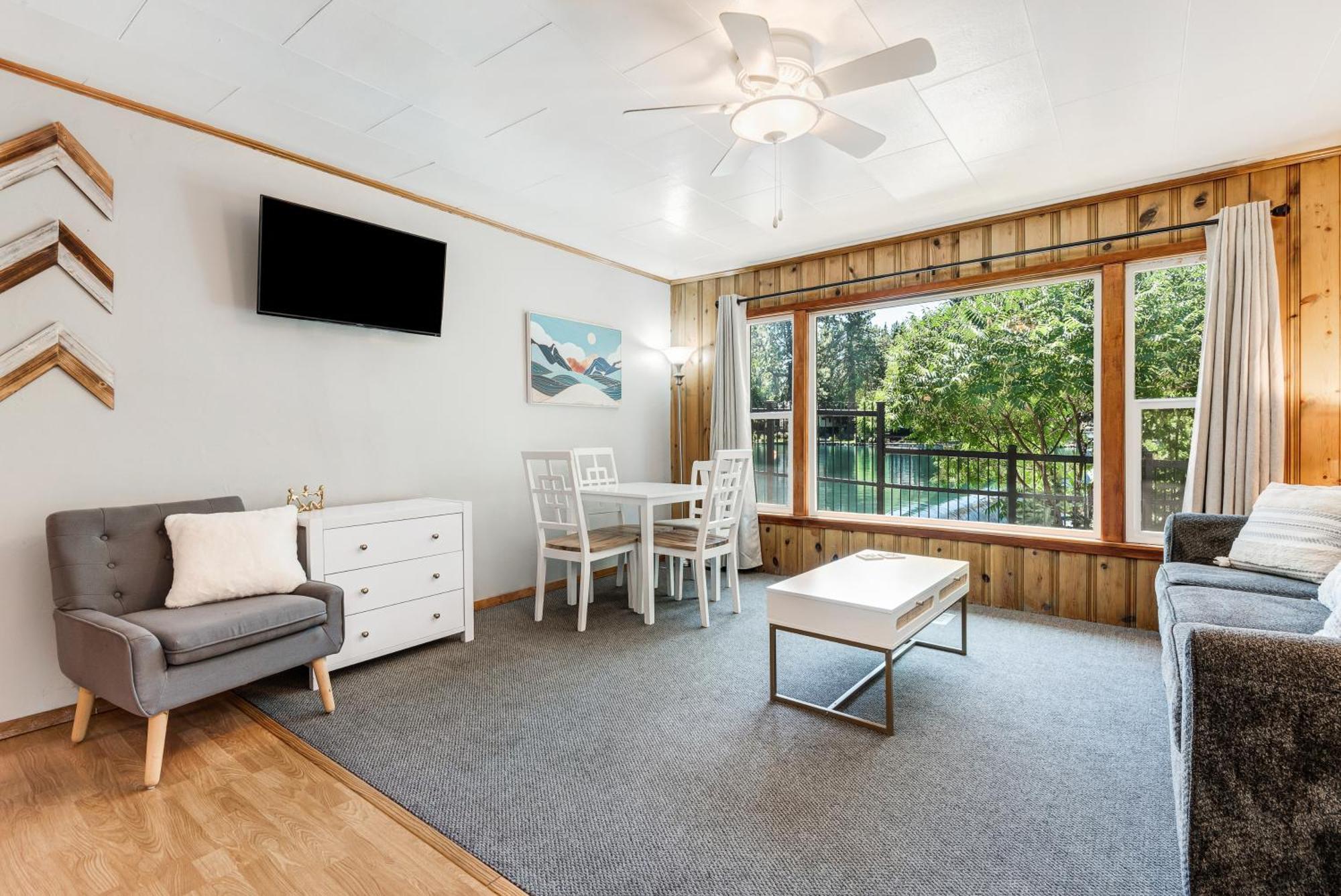 Bend Riverside Condos Near Downtown Bend Ruang foto