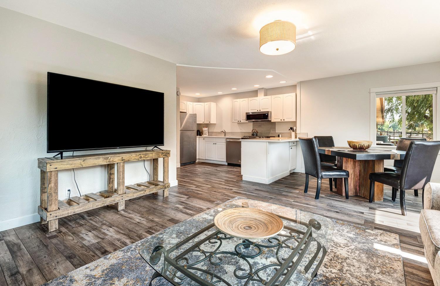 Bend Riverside Condos Near Downtown Bend Ruang foto